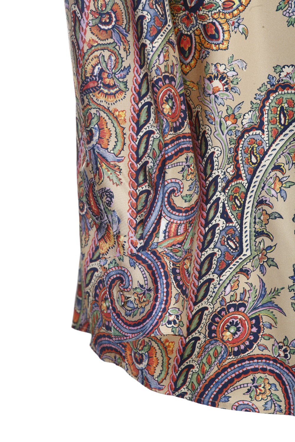 shop ETRO Saldi Camicia: Etro camicia in seta impreziosita da una stampa Paisley all over.
Regular fit.
Colletto a punta.
Chiusura con bottoni.
Polsini con bottone singolo.
Composizione: 100% Seta.
Fabbricato in Italia.. 12400 5107-0800 number 670136